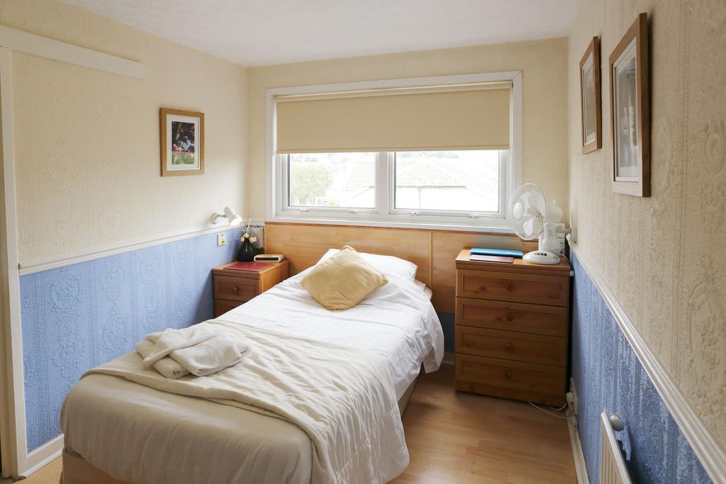 Saxonia Guest House Weston-super-Mare Room photo