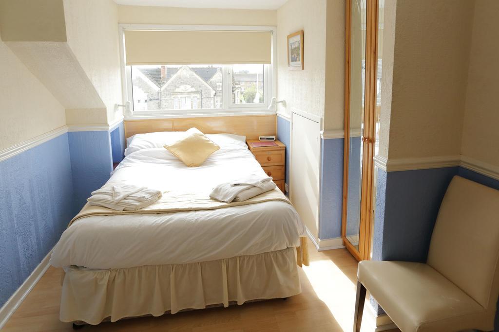 Saxonia Guest House Weston-super-Mare Room photo